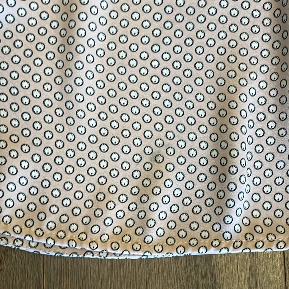 LOFT Pink Patterned Ruffle Shell - Size XS - Picture 8 of 8